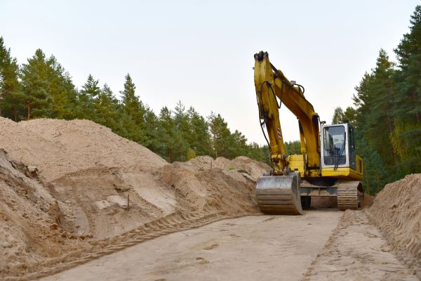Cost of Unpaved Road Grading in Fairhope